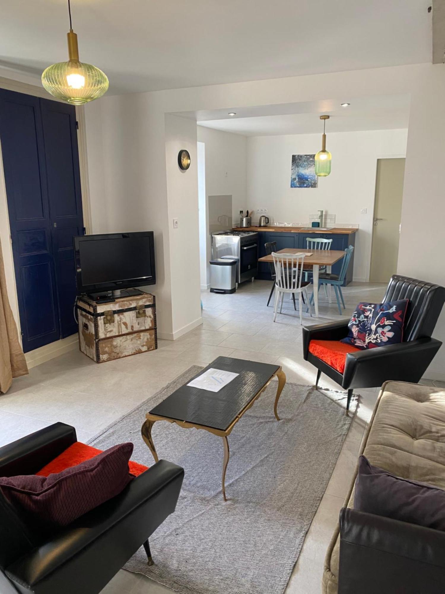 Cosy Appartement Dans Le Perche Val-au-Perche Εξωτερικό φωτογραφία